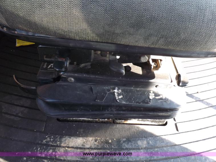 image for item K3041 1996 John Deere 8870 4WD tractor