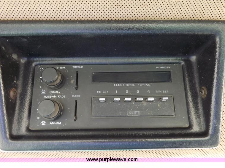 image for item K3041 1996 John Deere 8870 4WD tractor