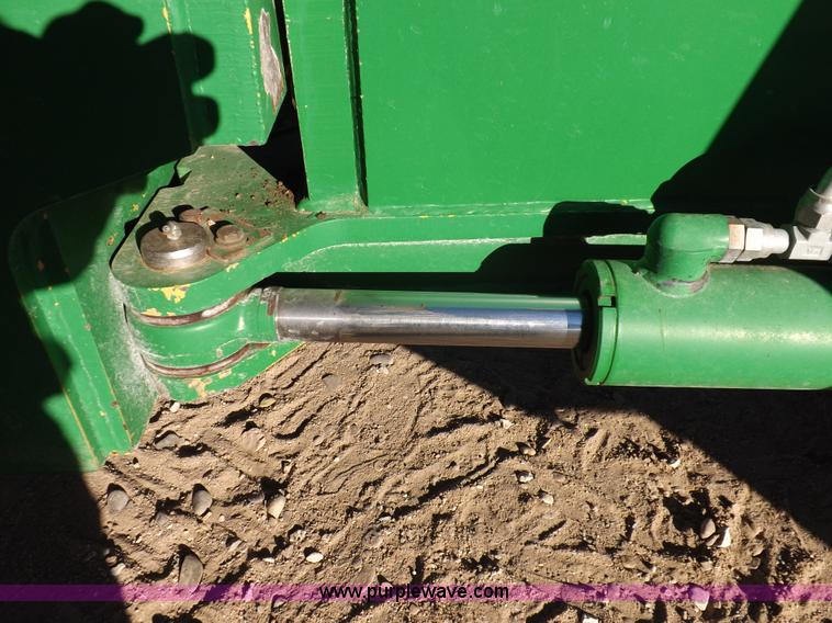 image for item K3041 1996 John Deere 8870 4WD tractor