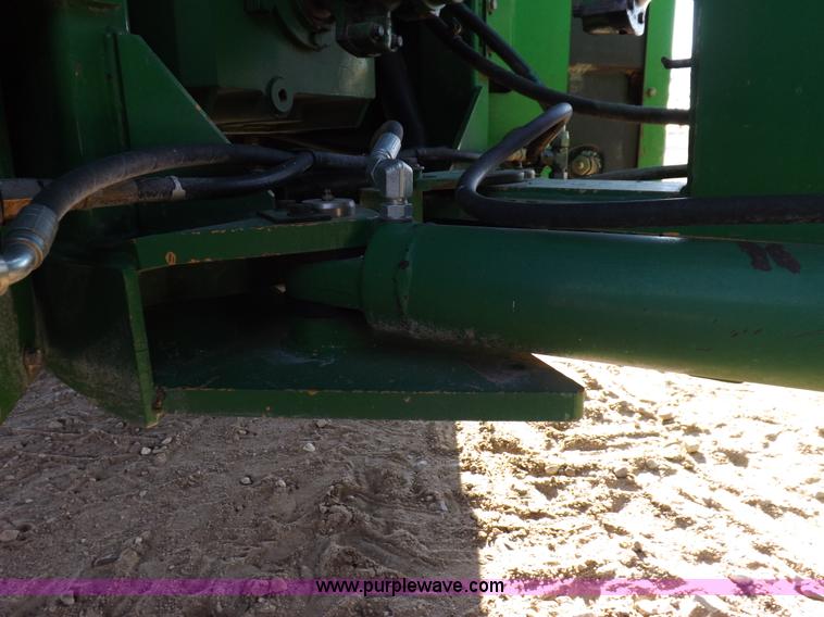 image for item K3041 1996 John Deere 8870 4WD tractor