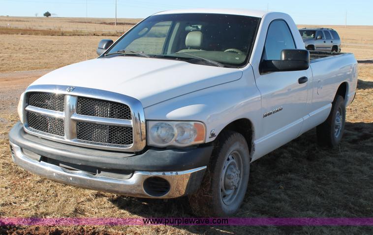 image for item AO9644 2005 Dodge Ram 2500 pickup truck