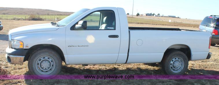 image for item AO9644 2005 Dodge Ram 2500 pickup truck