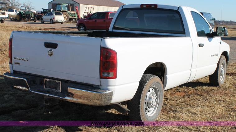 image for item AO9644 2005 Dodge Ram 2500 pickup truck
