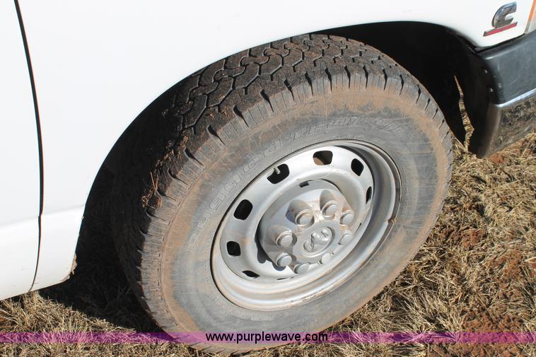 image for item AO9644 2005 Dodge Ram 2500 pickup truck