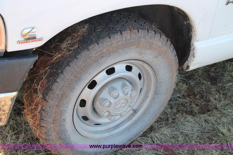 image for item AO9644 2005 Dodge Ram 2500 pickup truck