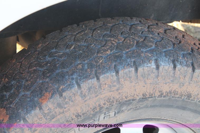 image for item AO9644 2005 Dodge Ram 2500 pickup truck