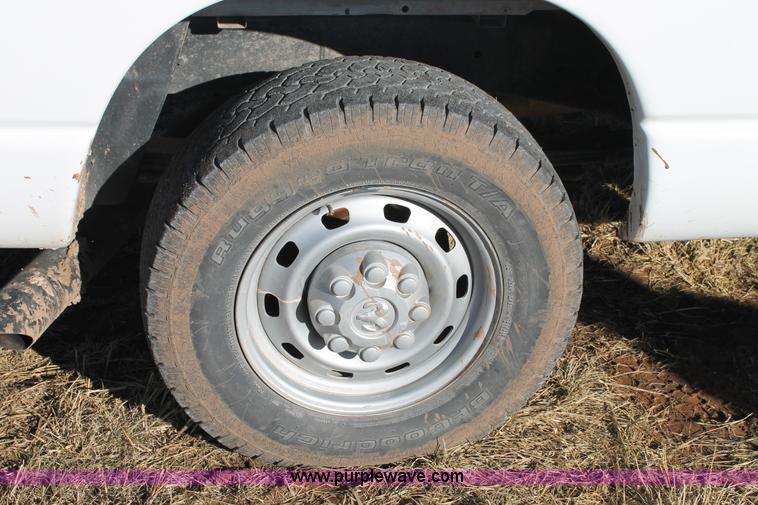 image for item AO9644 2005 Dodge Ram 2500 pickup truck