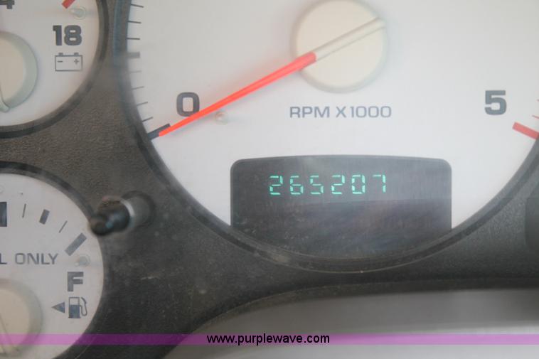 image for item AO9644 2005 Dodge Ram 2500 pickup truck