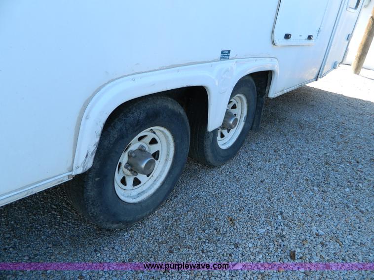 image for item AQ9438 1998 Ex-Cel E325TRW camper