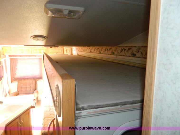 image for item AQ9438 1998 Ex-Cel E325TRW camper