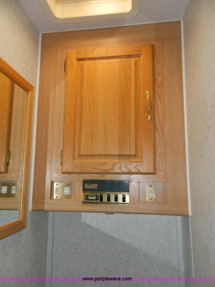 image for item AQ9438 1998 Ex-Cel E325TRW camper