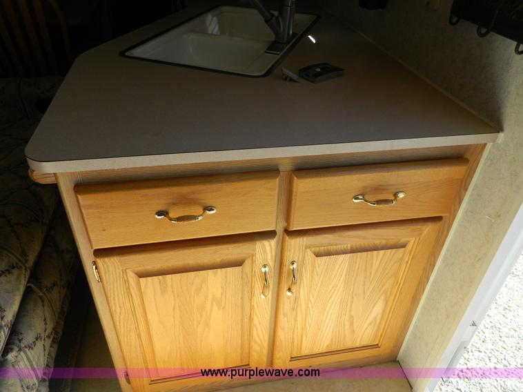 image for item AQ9438 1998 Ex-Cel E325TRW camper