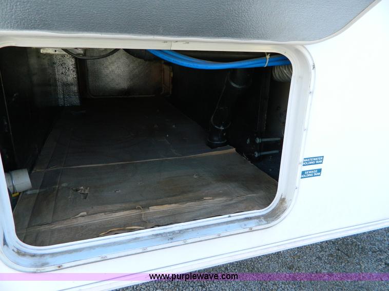 image for item AQ9438 1998 Ex-Cel E325TRW camper