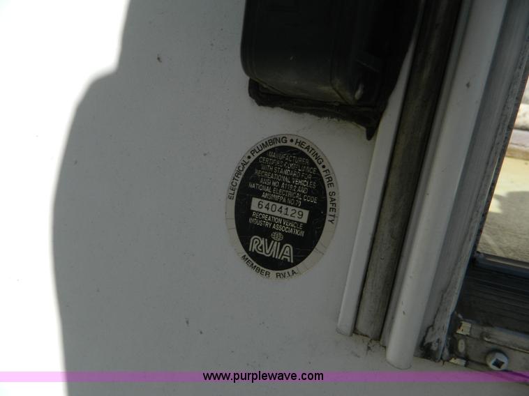 image for item AQ9438 1998 Ex-Cel E325TRW camper