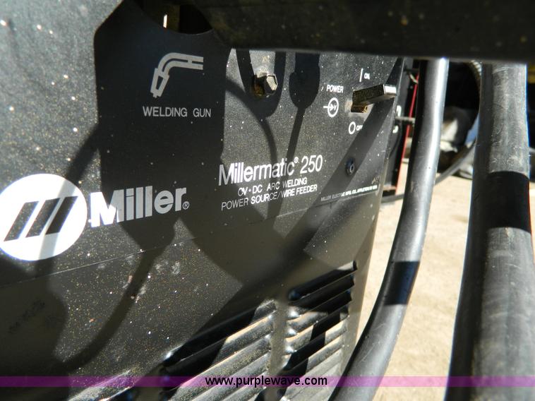 image for item AQ9441 Miller Millermatic 250 CV-DC wire feed welder