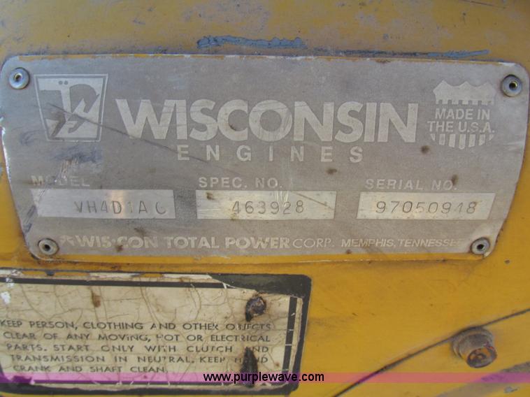 image for item AV9238 Wisconsin VH4D1AG four cylinder propane engine