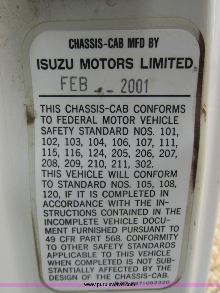 image for item AW9819 2001 Isuzu NPR dump truck