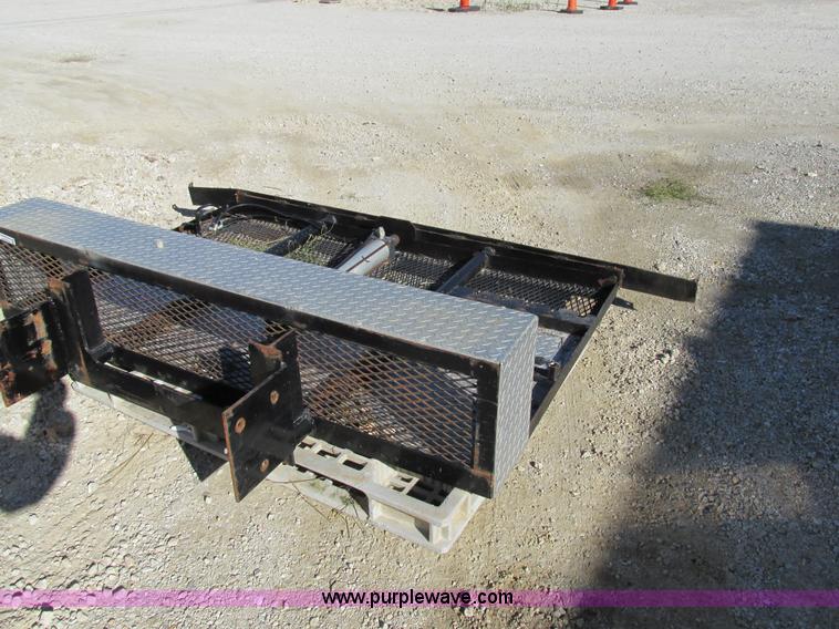 image for item AW9830 Headache rack