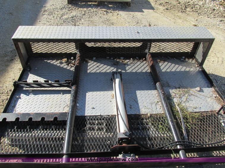 image for item AW9830 Headache rack