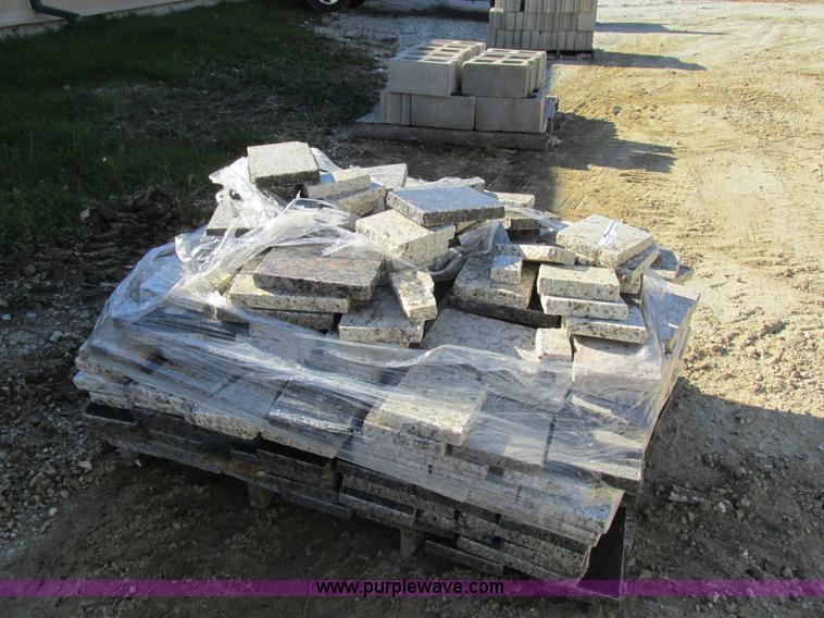 image for item AW9834 Assorted marble shorts for stone wall