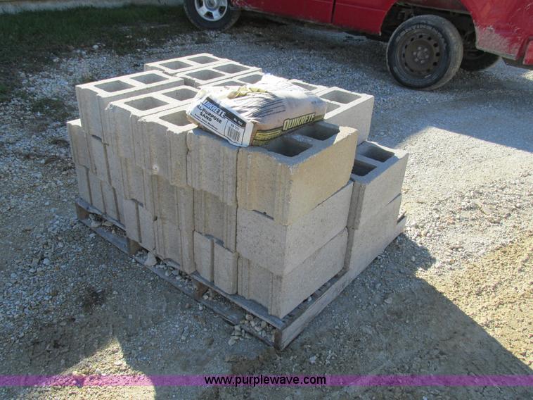 image for item AW9835 (57) concrete cinder blocks