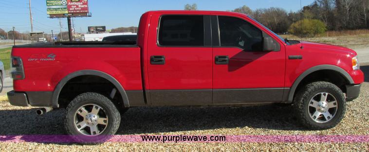 image for item AW9837 2005 Ford F150 FX4 SuperCrew pickup truck