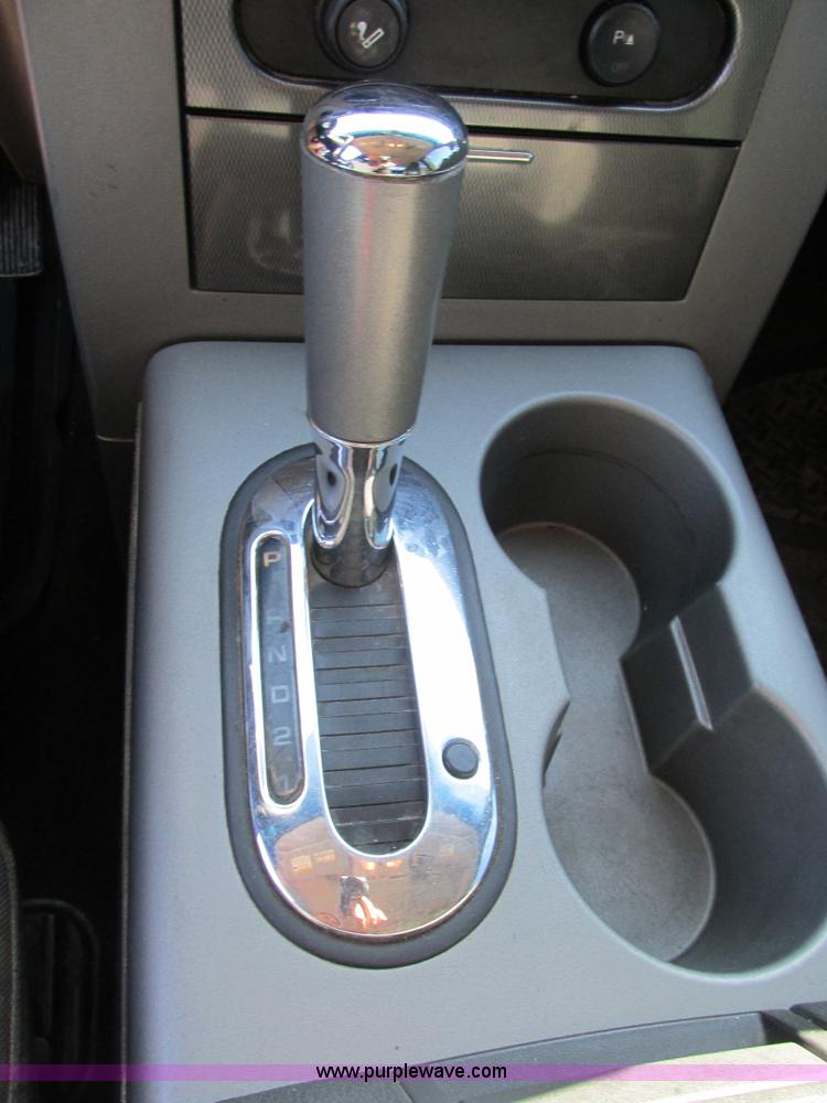 image for item AW9837 2005 Ford F150 FX4 SuperCrew pickup truck