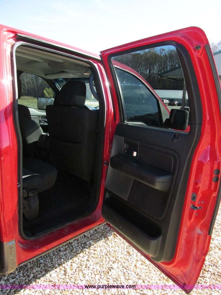 image for item AW9837 2005 Ford F150 FX4 SuperCrew pickup truck