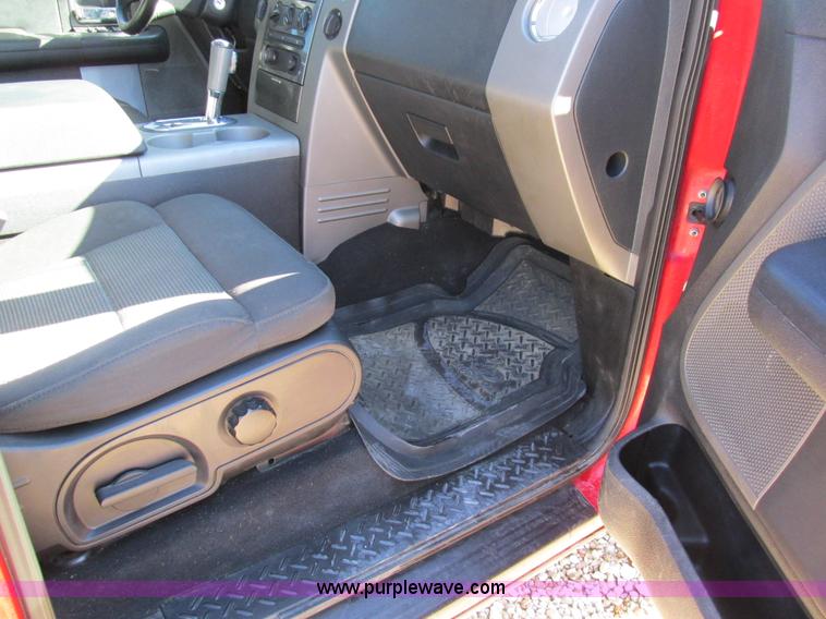 image for item AW9837 2005 Ford F150 FX4 SuperCrew pickup truck