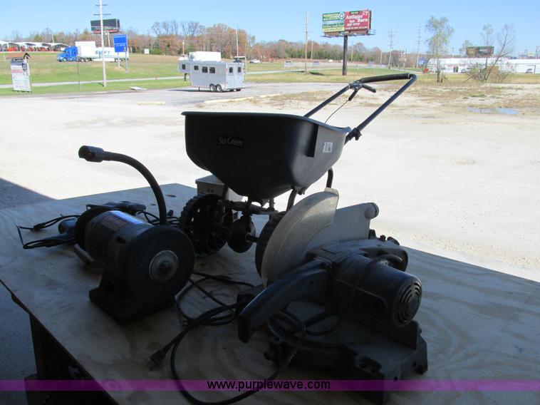 image for item AW9852 Assorted items