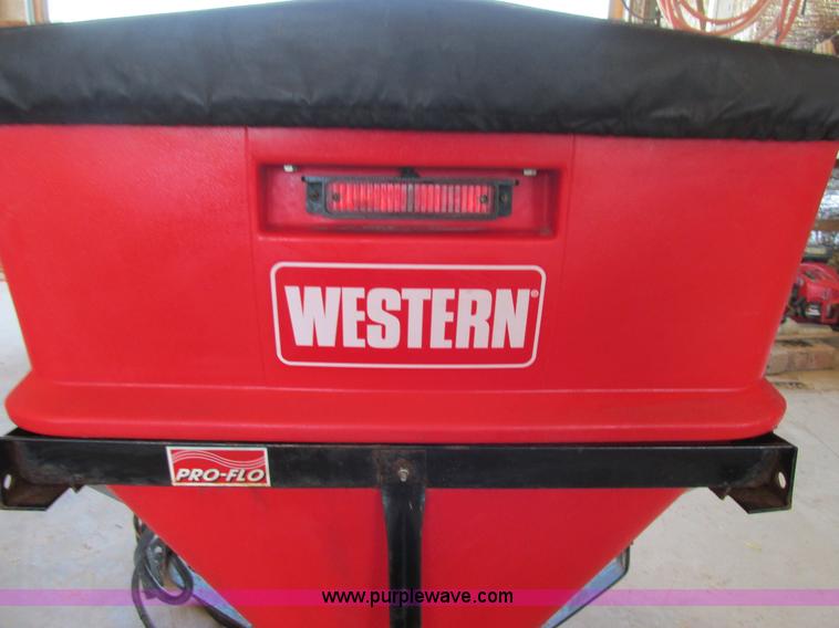 image for item AW9855 Western Proflo tailgate spreader