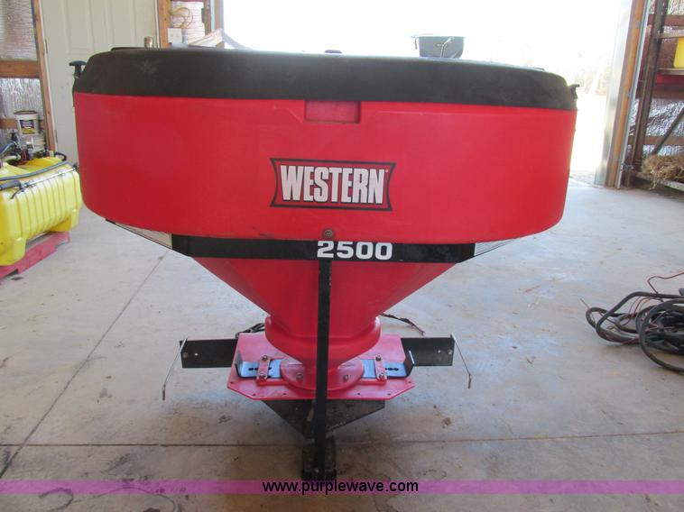 image for item AW9856 Western Proflo tailgate spreader hopper