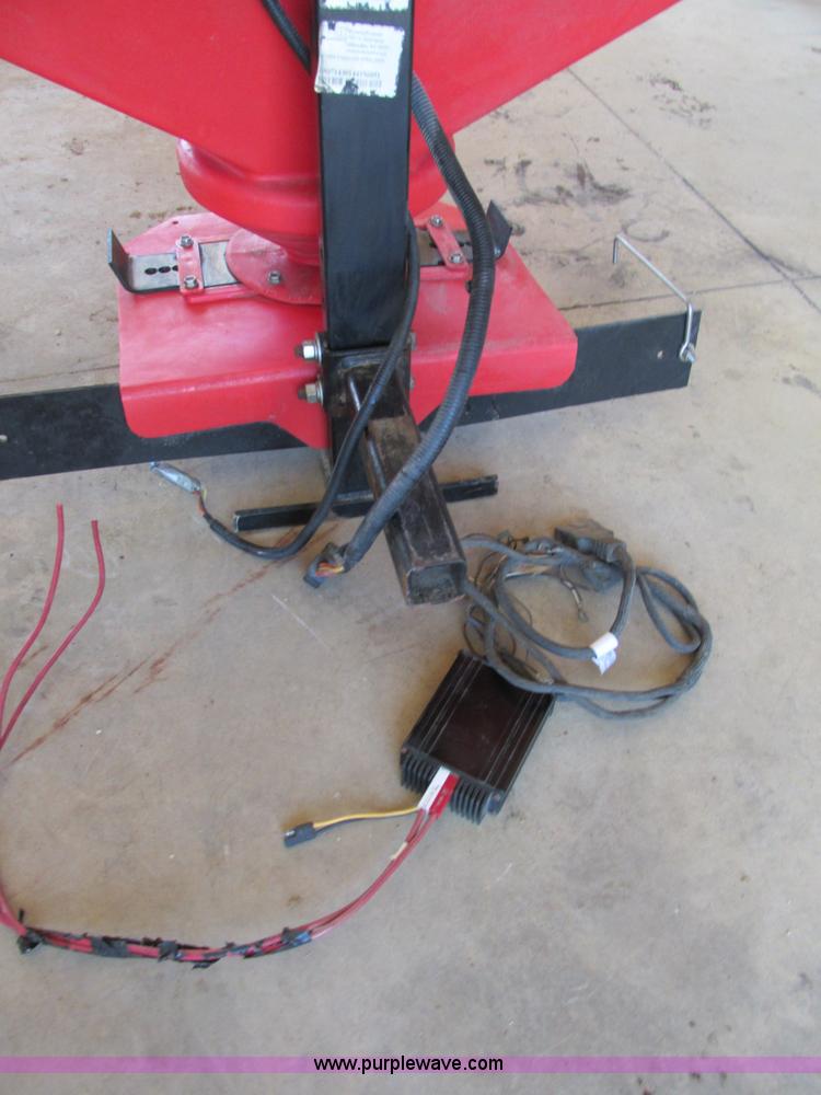 image for item AW9856 Western Proflo tailgate spreader hopper