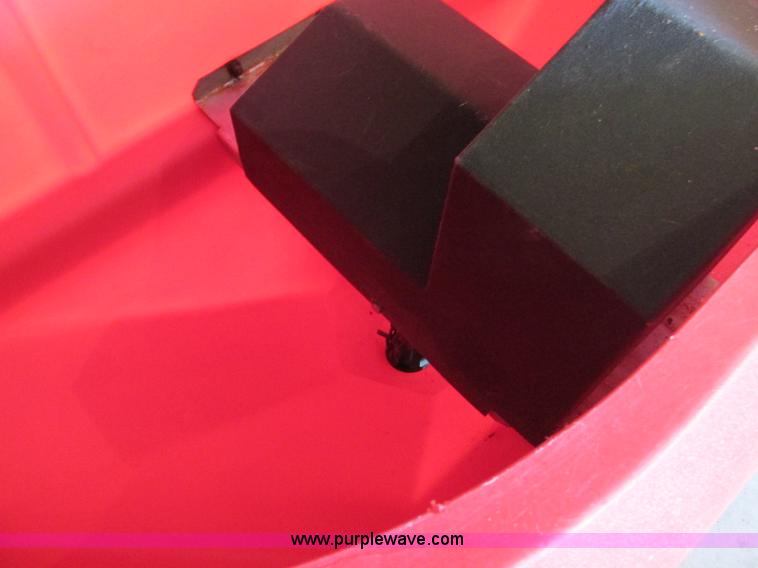 image for item AW9856 Western Proflo tailgate spreader hopper