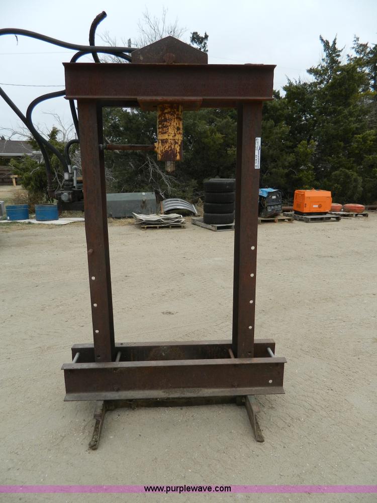 image for item AX9616 Shop built hydraulic press