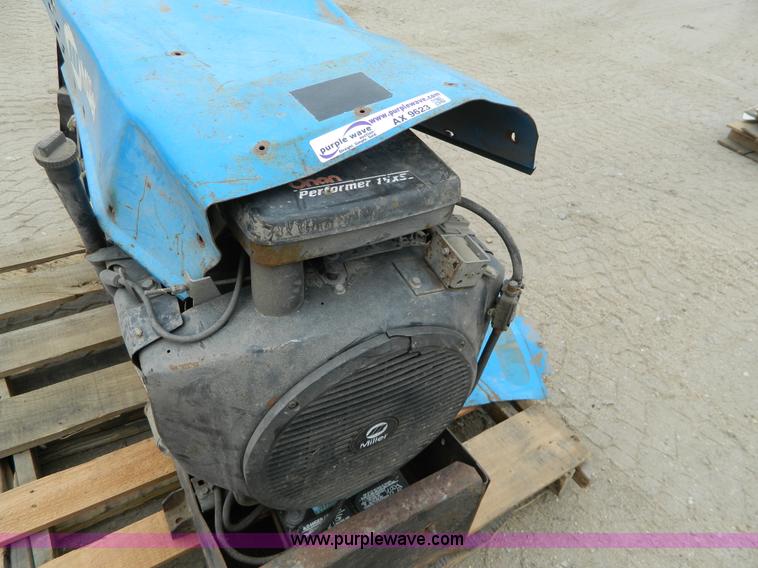 image for item AX9623 Miller Bobcat 225G generator/welder