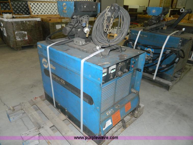 image for item AX9946 Miller 400 welder