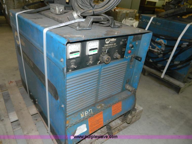 image for item AX9946 Miller 400 welder