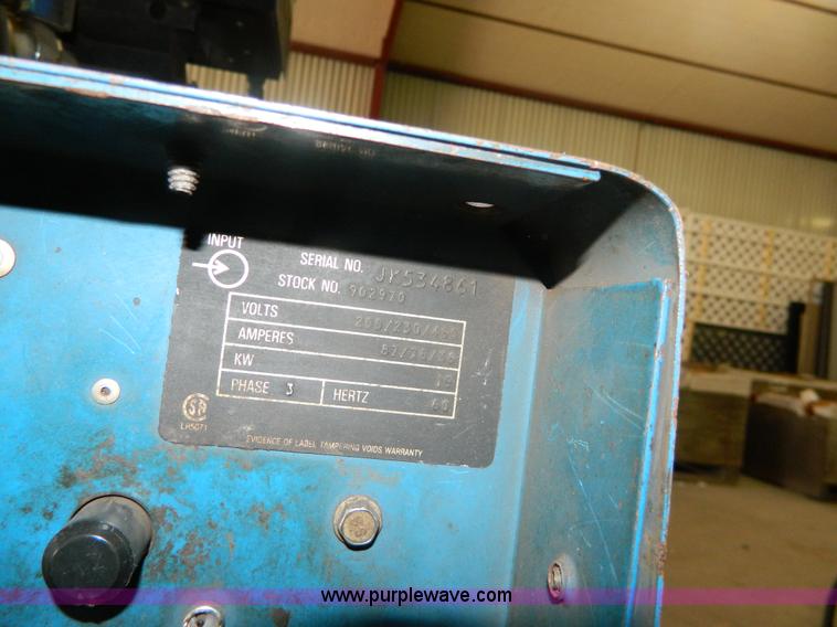 image for item AX9946 Miller 400 welder