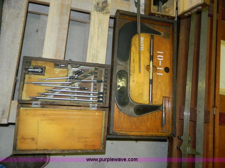 image for item AX9953 Assorted calipers