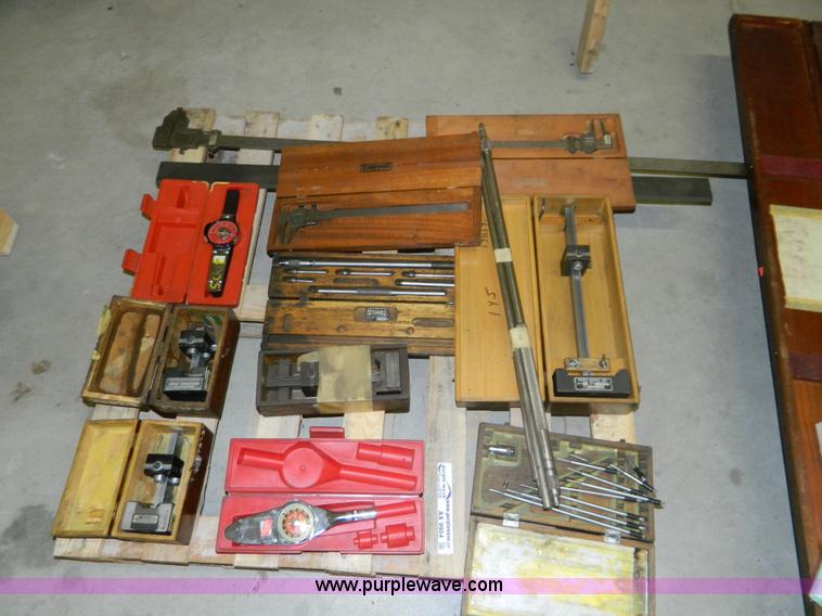 image for item AX9954 Assorted calipers