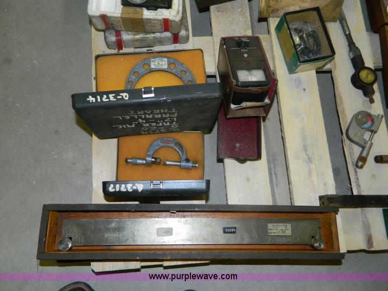 image for item AX9955 Assorted calipers