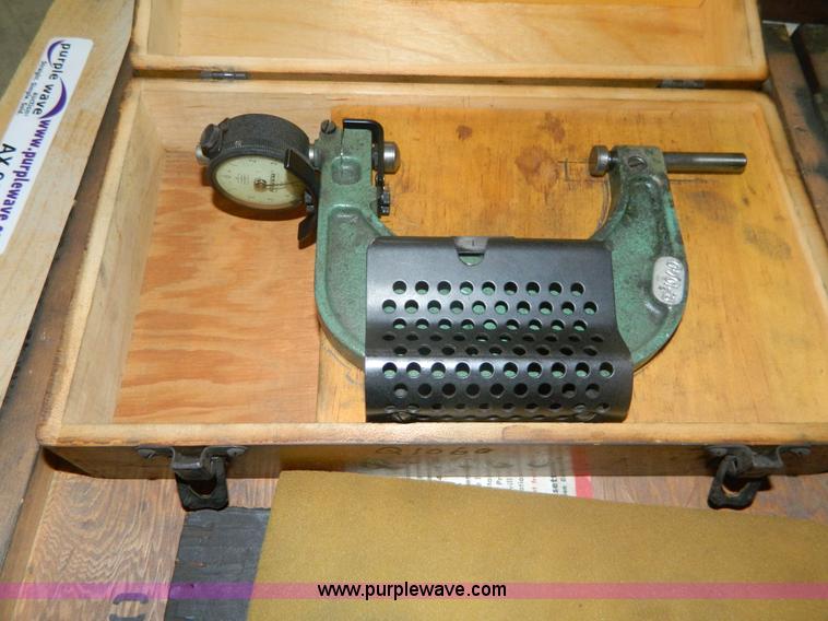 image for item AX9956 (5) calipers