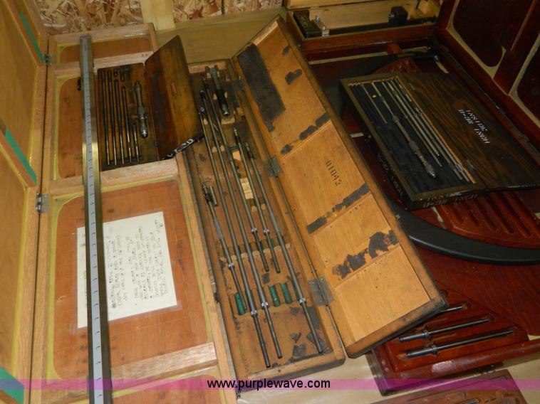 image for item AX9963 Assorted inside and outside calipers