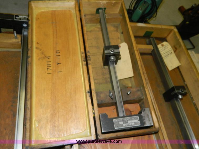 image for item AX9966 Federal 700B calipers