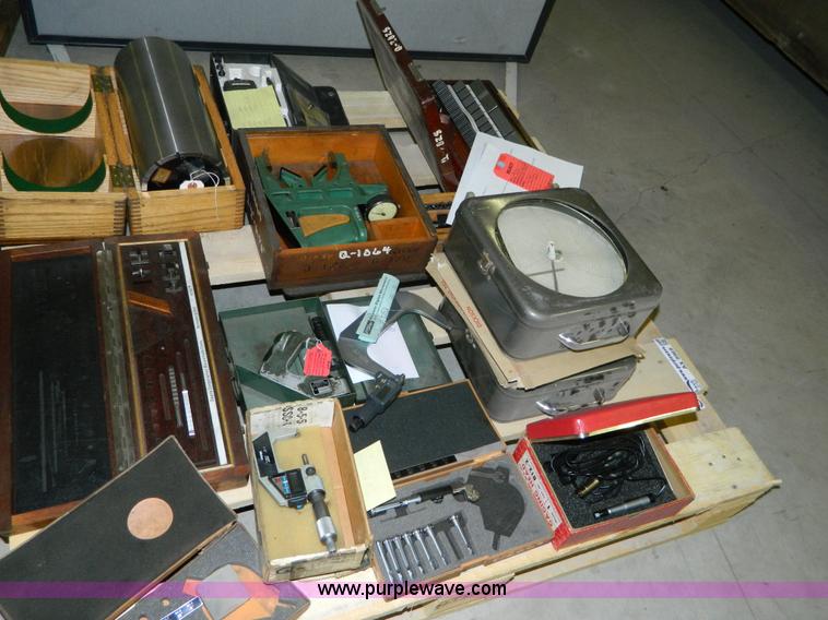 image for item AX9969 Calibration equipment