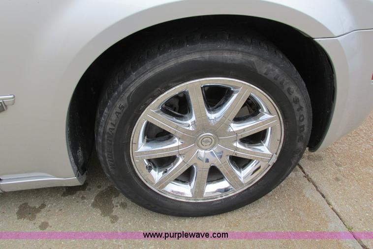 image for item D1289 2007 Chrysler 300C