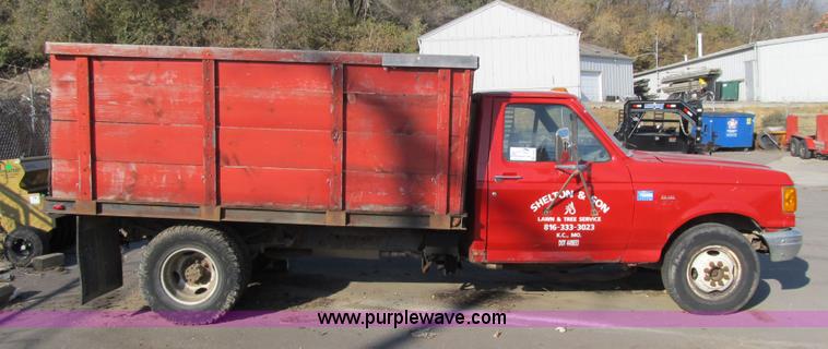 image for item F8891 1987 Ford F350 XL dump bed truck