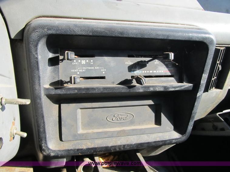 image for item F8891 1987 Ford F350 XL dump bed truck