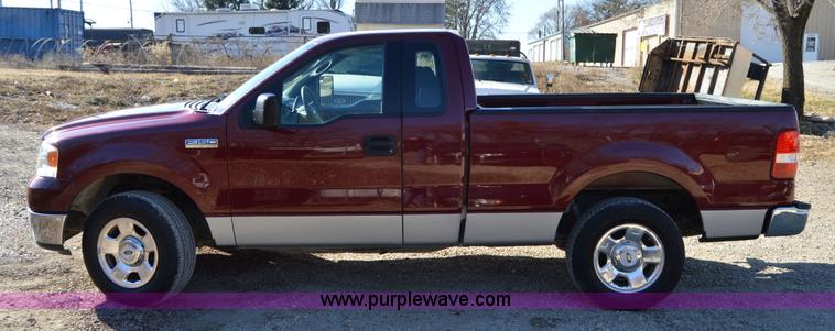 image for item F8904 2004 Ford F150 XLT Heritage SuperCab pickup truck